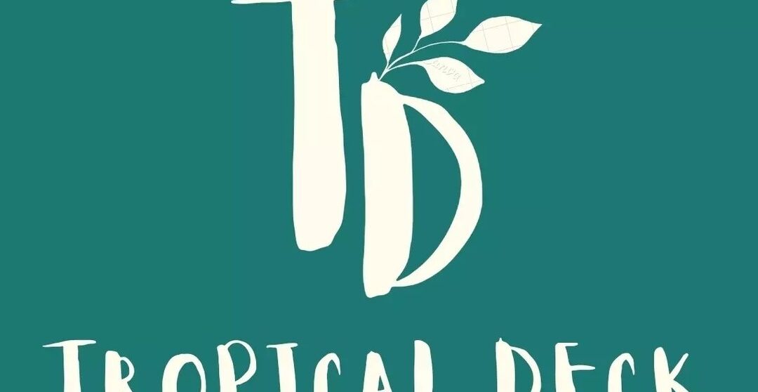 Franchise Tropical Deck